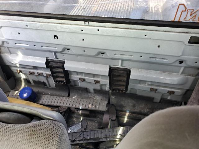 1B7GL22XXYS529497 - 2000 DODGE DAKOTA WHITE photo 10