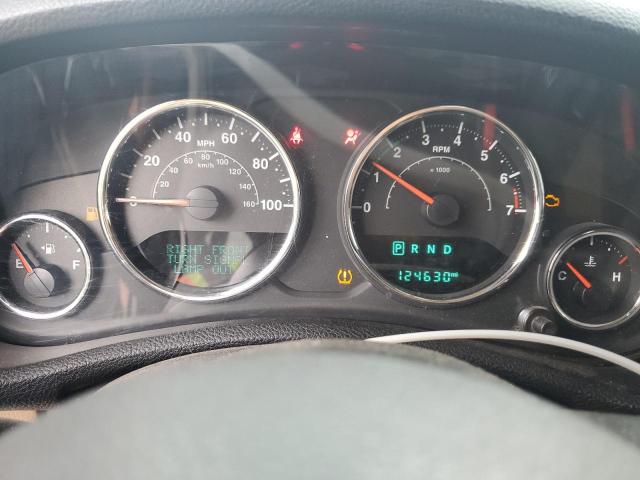 1C4BJWEG3FL723041 - 2015 JEEP WRANGLER U SAHARA BLACK photo 9