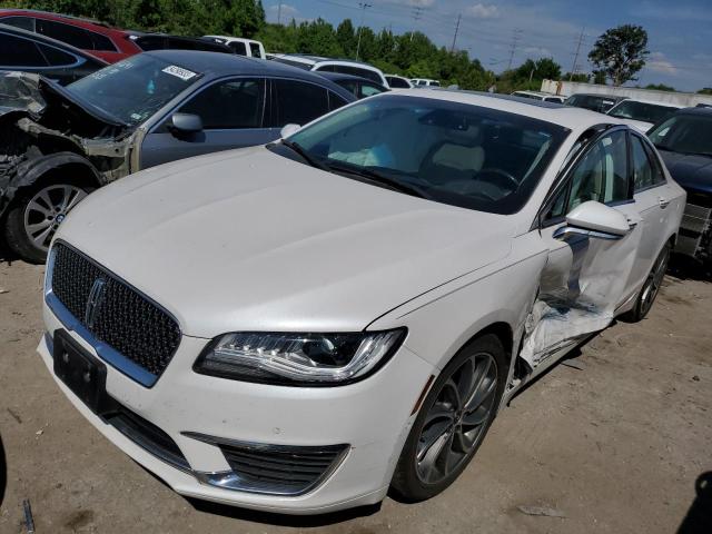 3LN6L5MU6JR620599 - 2018 LINCOLN MKZ HYBRID RESERVE WHITE photo 1