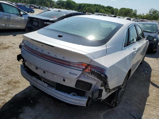 3LN6L5MU6JR620599 - 2018 LINCOLN MKZ HYBRID RESERVE WHITE photo 3