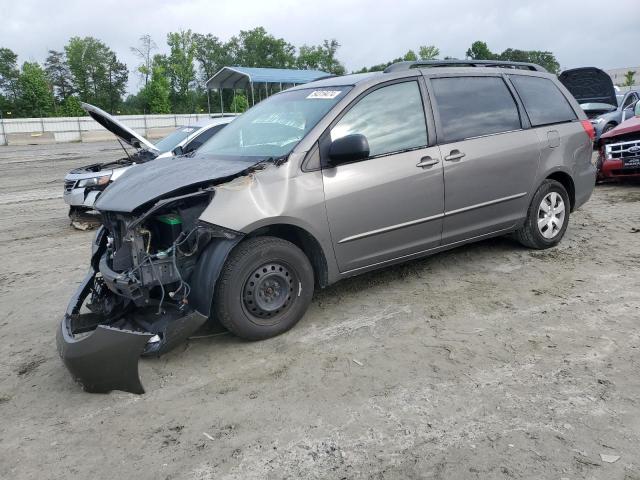 2004 TOYOTA SIENNA CE, 