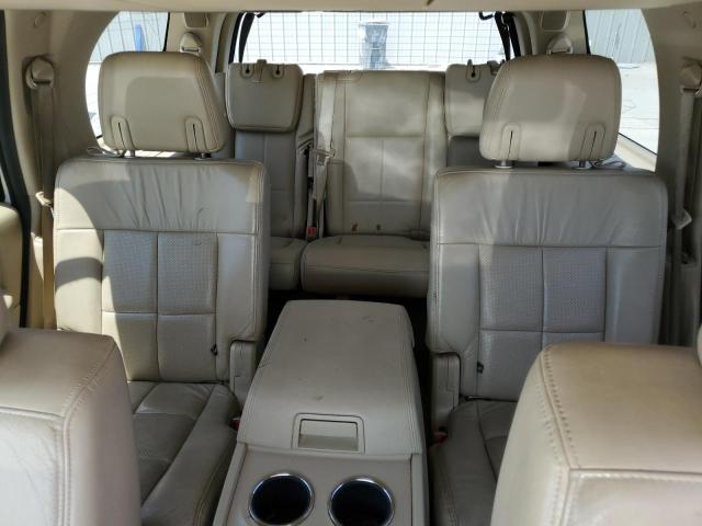 5LMFU27558LJ02473 - 2008 LINCOLN NAVIGATOR თეთრი ფოტო 10