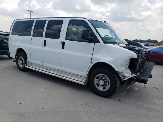 1GAWGFFG8K1185336 - 2019 CHEVROLET EXPRESS G2 LT WHITE photo 4