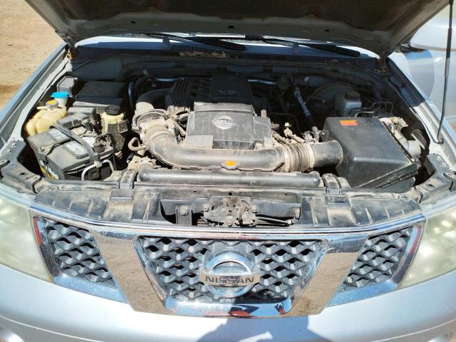 5N1AR18U16C681697 - 2006 NISSAN PATHFINDER LE SILVER photo 11