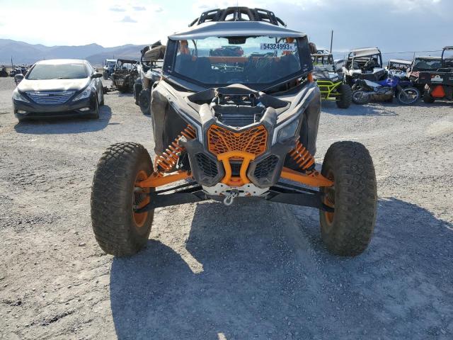 3JBVVAV43LK001071 - 2020 CAN-AM MAVERICK X RC TURBO RR ORANGE photo 2