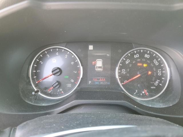 2T3P1RFV5MW162159 - 2021 TOYOTA RAV4 XLE 白色 照片 9