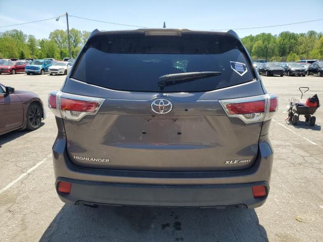 5TDJKRFH8FS174906 - 2015 TOYOTA HIGHLANDER XLE رمادي صورة 6