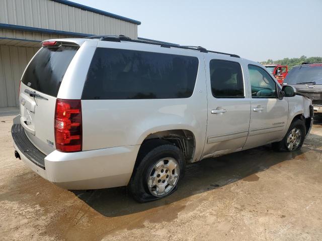 1GNUKJE3XAR270961 - 2010 CHEVROLET SUBURBAN K1500 LT SILVER photo 3