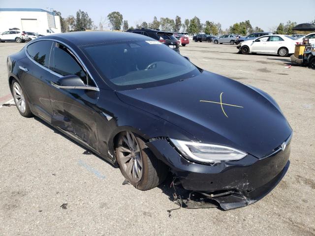 5YJSA1E23JF273748 - 2018 TESLA MODEL S შავი ფოტო 4