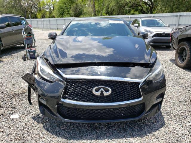 SJKCH5CPXJA040381 - 2018 INFINITI QX30 BASE BLACK photo 5