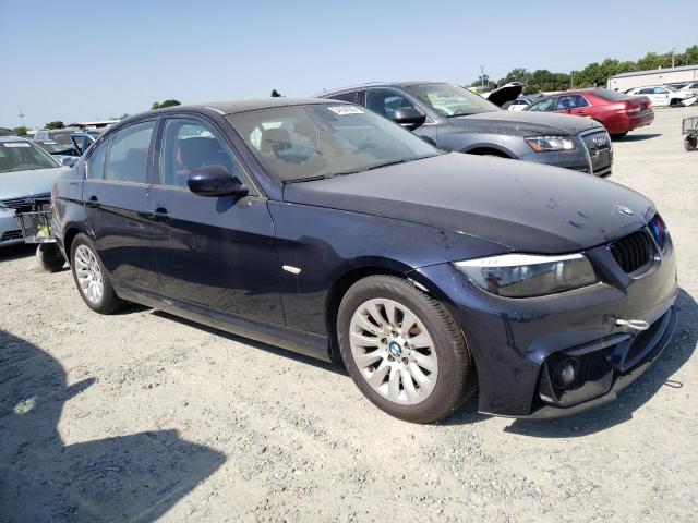 WBAPH535X9A436094 - 2009 BMW 328 I SULEV BLUE photo 4