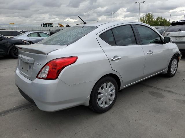 3N1CN7AP2HK471948 - 2017 NISSAN VERSA S SILVER photo 3