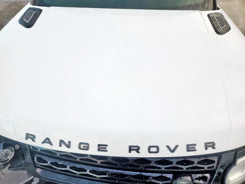 SALWV2TF8EA357783 - 2014 LAND ROVER RANGE ROVE AUTOBIOGRAPHY WHITE photo 11