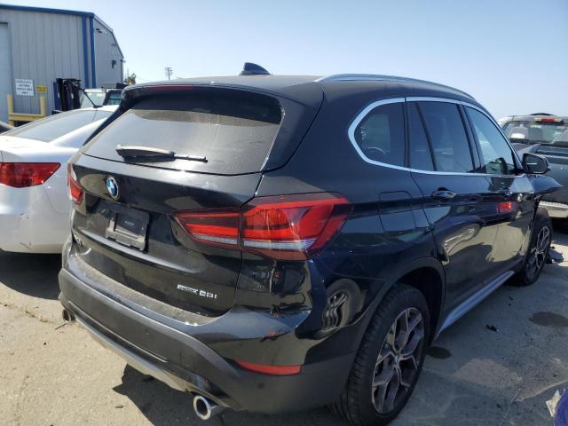 WBXJG7C01L3L90584 - 2020 BMW X1 SDRIVE28I BLACK photo 3