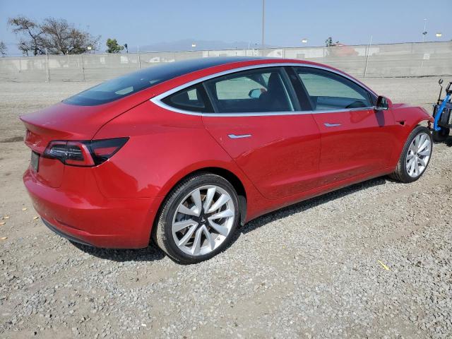 5YJ3E1EAXKF190710 - 2019 TESLA MODEL 3 RED photo 3