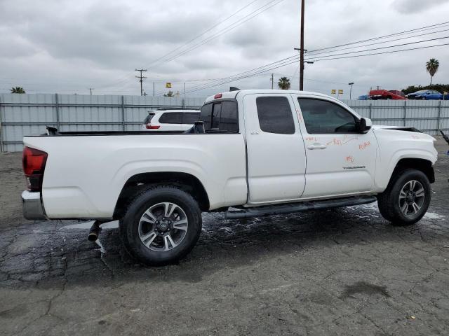 5TFRX5GN1JX115300 - 2018 TOYOTA TACOMA ACCESS CAB თეთრი ფოტო 3