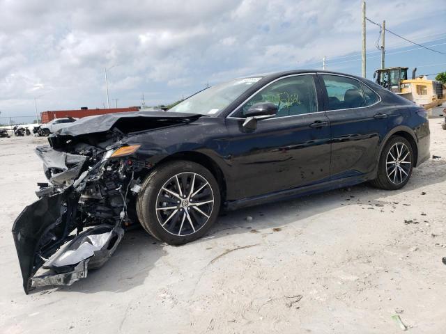 4T1G11AK8PU799803 - 2023 TOYOTA CAMRY SE NIGHT SHADE BLACK photo 1