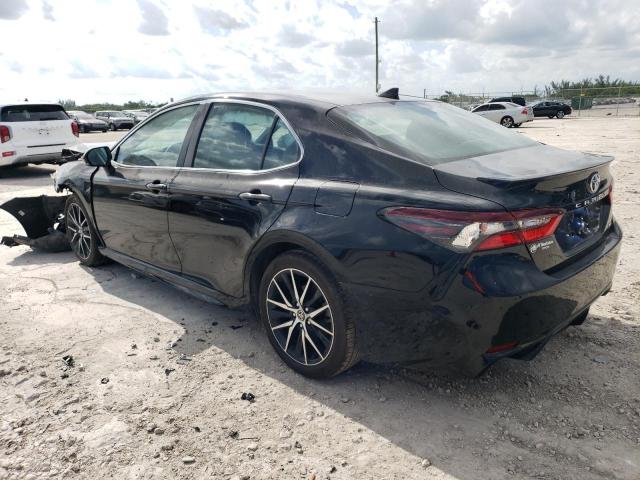 4T1G11AK8PU799803 - 2023 TOYOTA CAMRY SE NIGHT SHADE BLACK photo 2