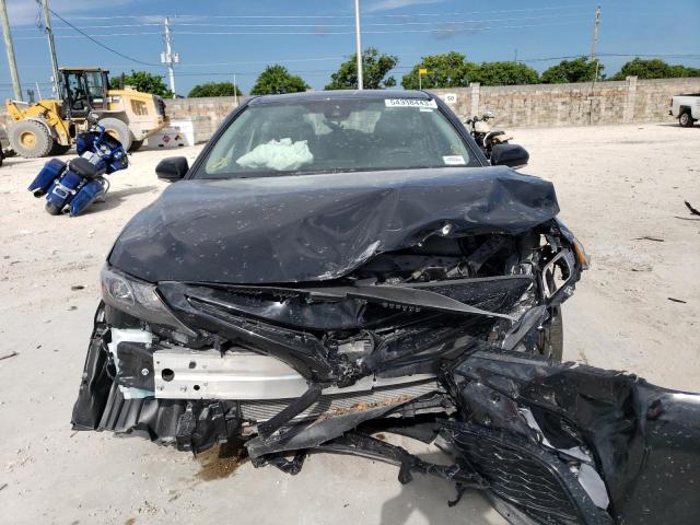 4T1G11AK8PU799803 - 2023 TOYOTA CAMRY SE NIGHT SHADE BLACK photo 5