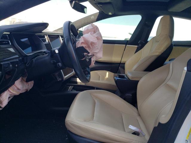 5YJSA1E25GF136903 - 2016 TESLA MODEL S Սպիտակ լուսանկար 7