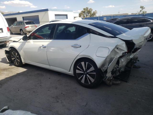 1N4BL4DV3KC214890 - 2019 NISSAN ALTIMA SV WHITE photo 2