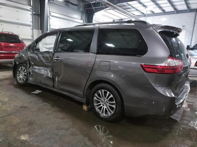 5TDYZ3DC9KS979192 - 2019 TOYOTA SIENNA XLE GRAY photo 2