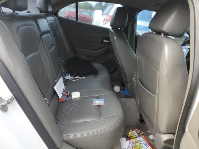 1G11B5SA3DF276721 - 2013 CHEVROLET MALIBU LS WHITE photo 10
