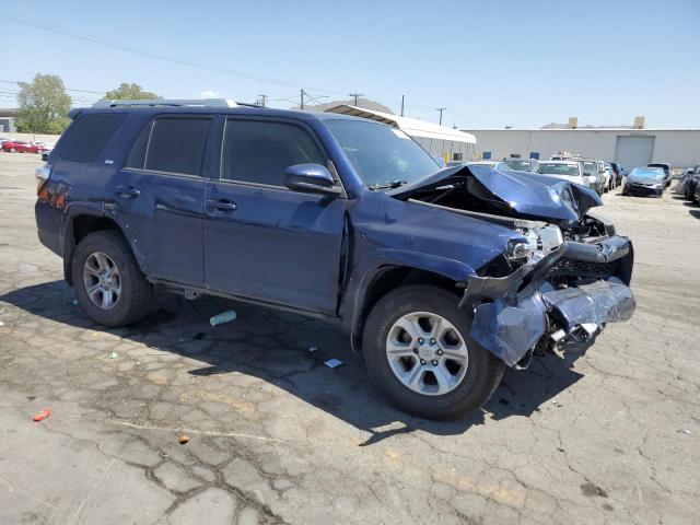 JTEZU5JRXJ5185356 - 2018 TOYOTA 4RUNNER SR5 BLUE photo 4