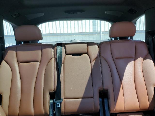WA1LXAF74LD001646 - 2020 AUDI Q7 PREMIUM PLUS WHITE photo 10
