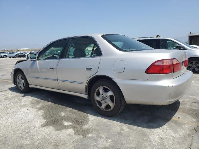 1HGCG6676WA001870 - 1998 HONDA ACCORD EX BEIGE photo 2