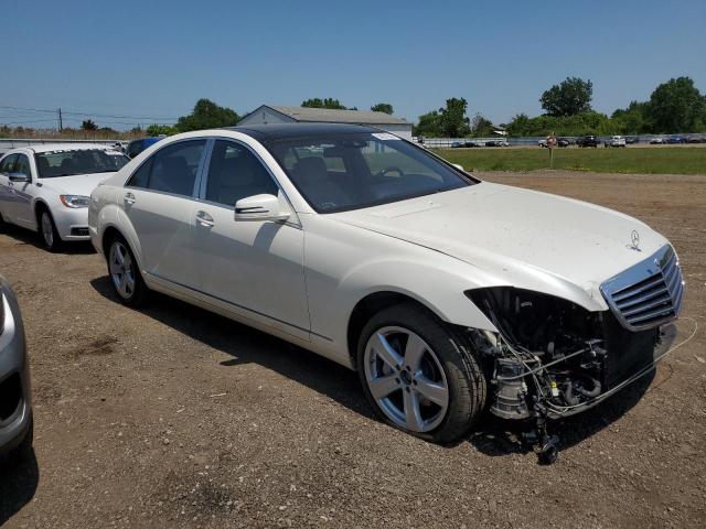 WDDNG9EBXDA511592 - 2013 MERCEDES-BENZ S550 550 4MATIC WHITE photo 4