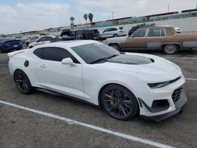 1G1FK1R6XJ0128113 - 2018 CHEVROLET CAMARO ZL1 WHITE photo 4