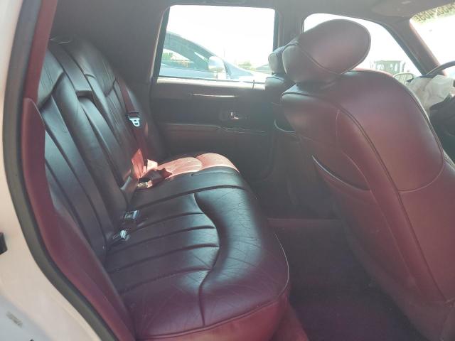 1LNLM81W7SY675122 - 1995 LINCOLN TOWN CAR EXECUTIVE WHITE photo 10