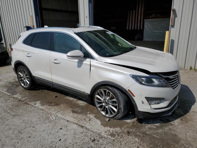 5LMCJ3C99HUL68468 - 2017 LINCOLN MKC RESERVE თეთრი ფოტო 4