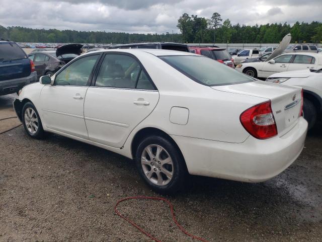 JTDBE32K440256402 - 2004 TOYOTA CAMRY LE WHITE photo 2