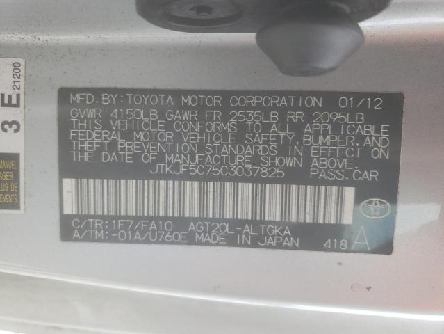 JTKJF5C75C3037825 - 2012 TOYOTA SCION TC 银色 照片 12