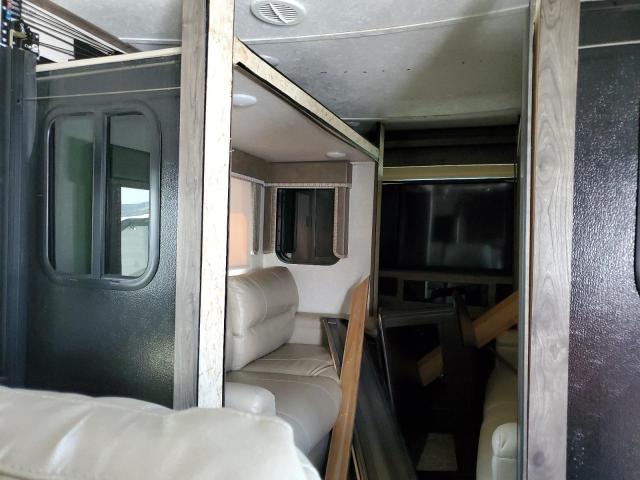 4YDF37425JA741291 - 2018 KEYSTONE MONTANA TAN photo 5