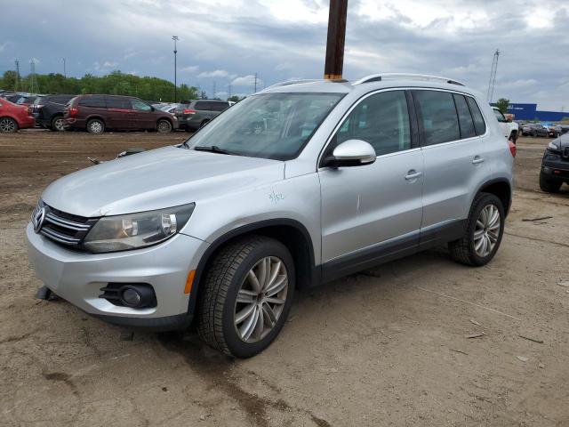 WVGBV7AX0FW540027 - 2015 VOLKSWAGEN TIGUAN S SILVER photo 1