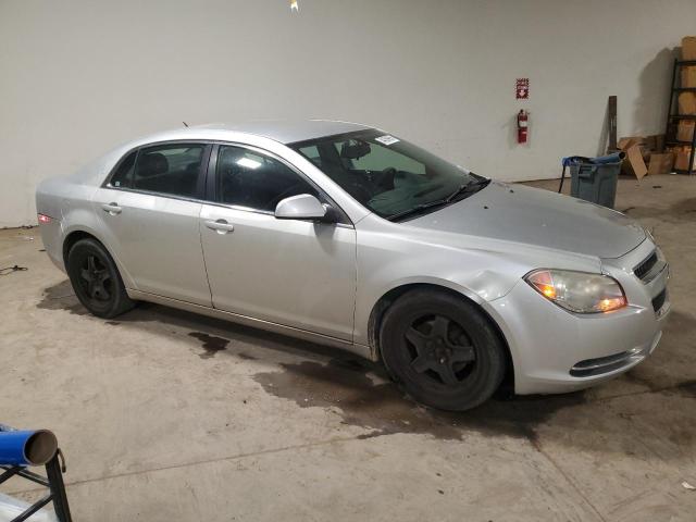 1G1ZH57B794134751 - 2009 CHEVROLET MALIBU 1LT SILVER photo 4