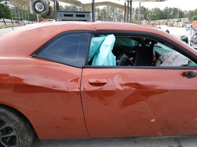 2C3CDZFJ8NH233315 - 2022 DODGE CHALLENGER R/T SCAT PACK ORANGE photo 10
