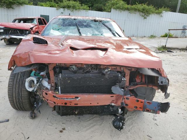 2C3CDZFJ8NH233315 - 2022 DODGE CHALLENGER R/T SCAT PACK ORANGE photo 5