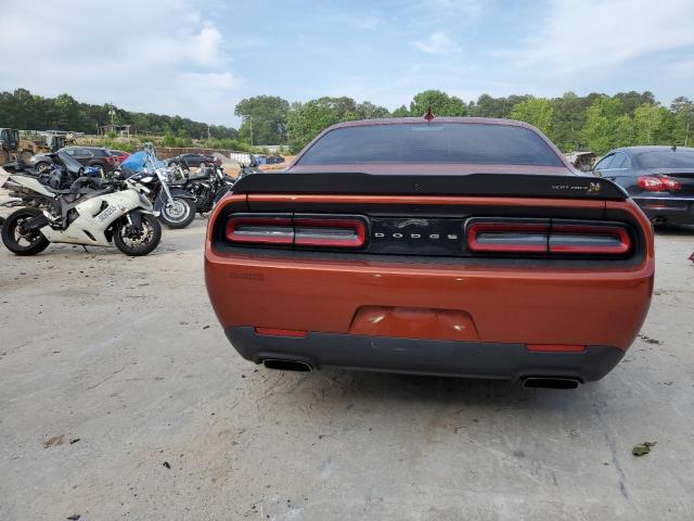 2C3CDZFJ8NH233315 - 2022 DODGE CHALLENGER R/T SCAT PACK ORANGE photo 6