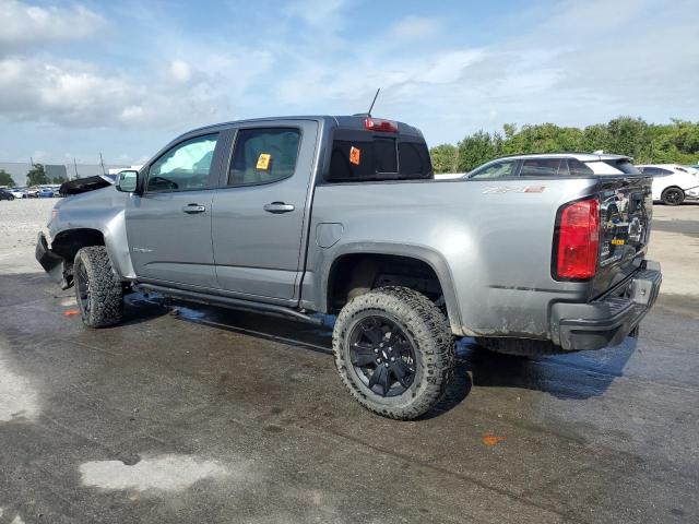 1GCGTEEN2J1292947 - 2018 CHEVROLET COLORADO ZR2 GRAY photo 2