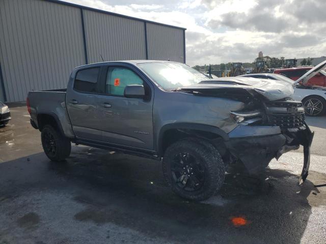 1GCGTEEN2J1292947 - 2018 CHEVROLET COLORADO ZR2 GRAY photo 4