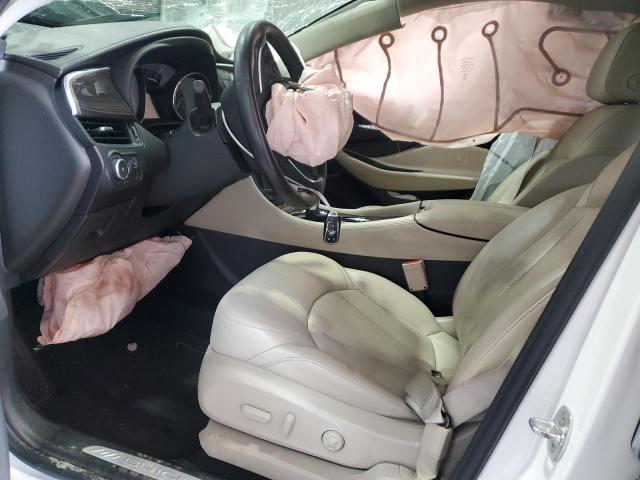 LRBFXCSA5LD230349 - 2020 BUICK ENVISION ESSENCE Weiß Foto 7