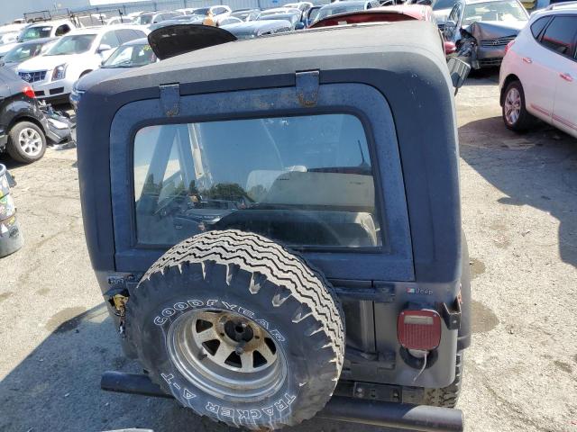 J7F93EH093301 - 1977 JEEP CJ-7 SILVER photo 6