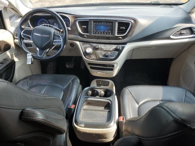 2C4RC1BG7JR100666 - 2018 CHRYSLER PACIFICA TOURING L GRAY photo 8