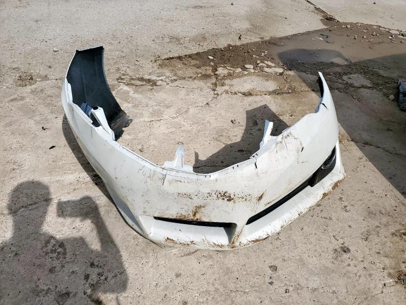 4T1BF1FK5CU625198 - 2012 TOYOTA CAMRY BASE WHITE photo 12