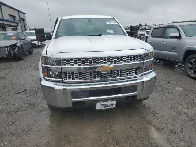 2GB2CREG9K1235552 - 2019 CHEVROLET SILVERADO C2500 HEAVY DUTY WHITE photo 5