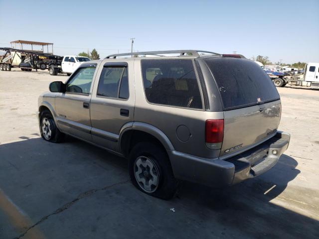 1GNDT13XX3K124994 - 2003 CHEVROLET BLAZER BROWN photo 2